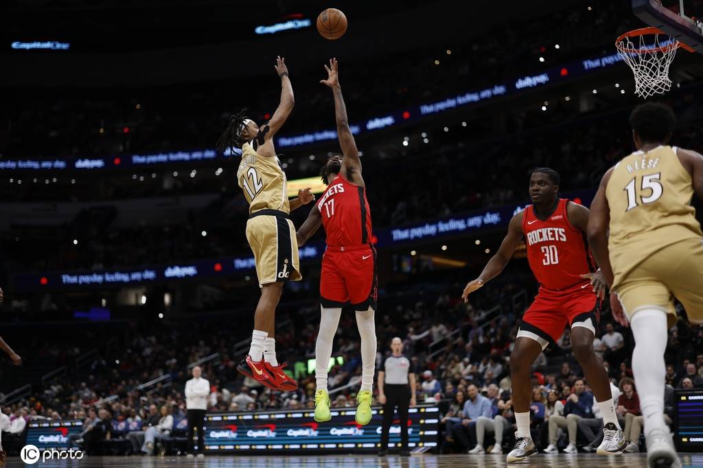 申京32+12杜兰特30+7 火箭胜奇才